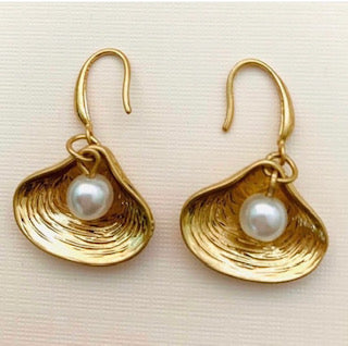 Pearl Shell Earrings