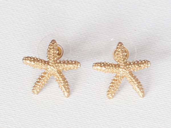 Goldtone Starfish Studs